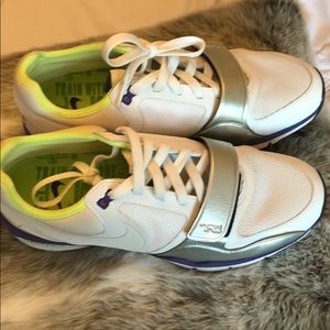 Brand new never worn nike trainers